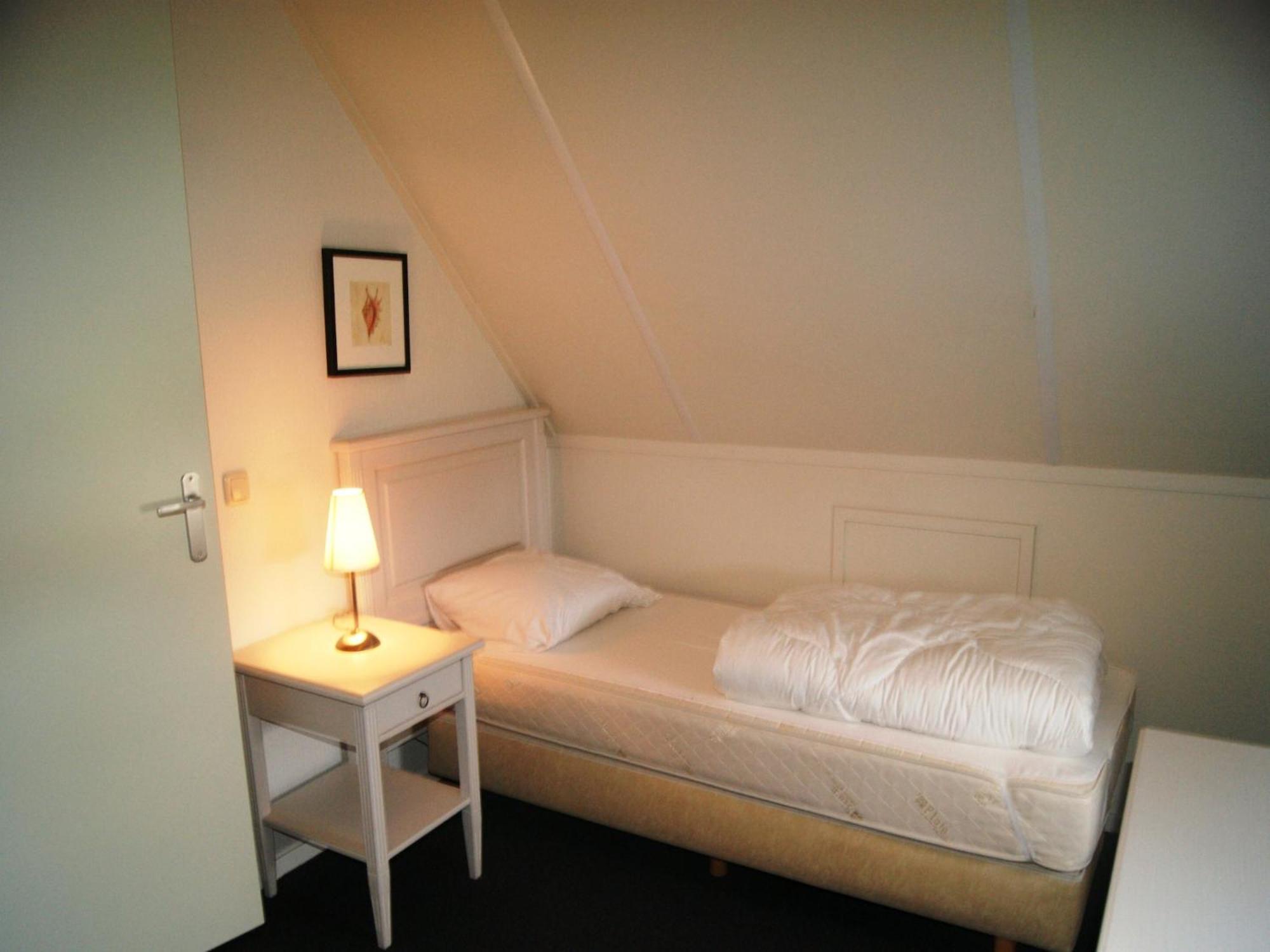 Detached Villa With Dishwasher Leeuwarden At 21Km Suameer ภายนอก รูปภาพ